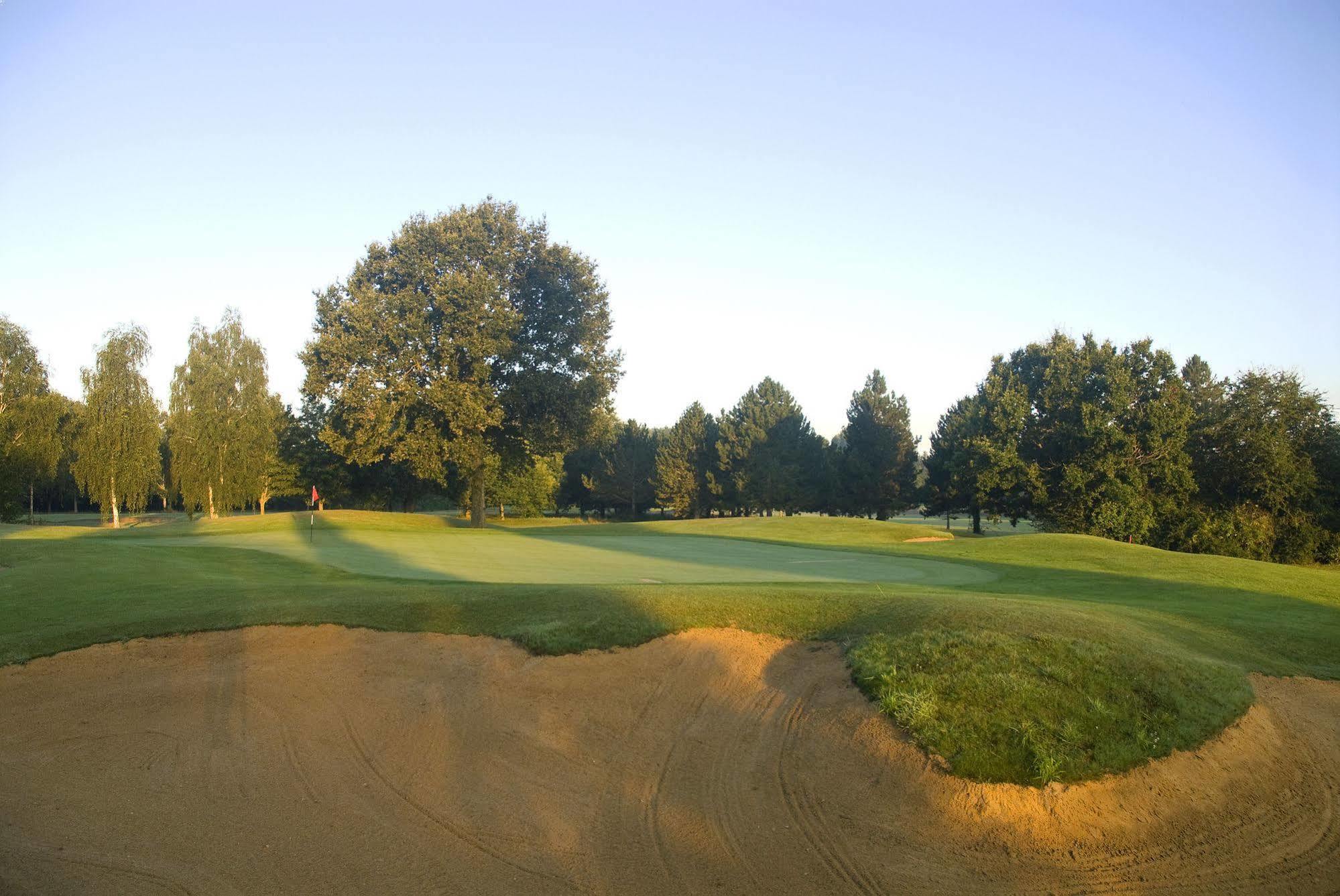 Hotel Anjou Golf And Country Club Champigné Zewnętrze zdjęcie